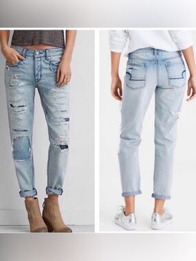 American Eagle Outfitters Jeans Women’s 12 Light Wash Tomgirl Distressed Patch